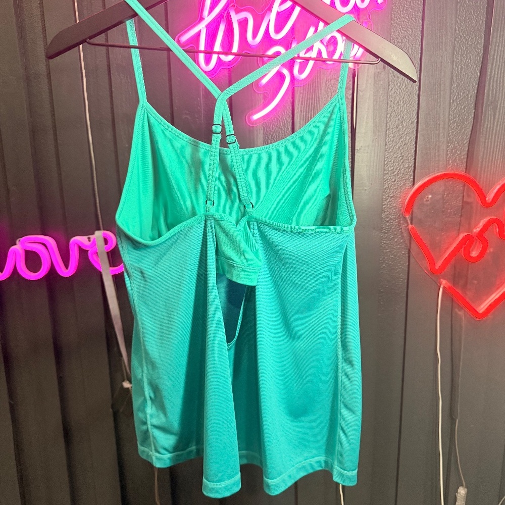 Women’s Zella workout tank top - Picture 3 of 4